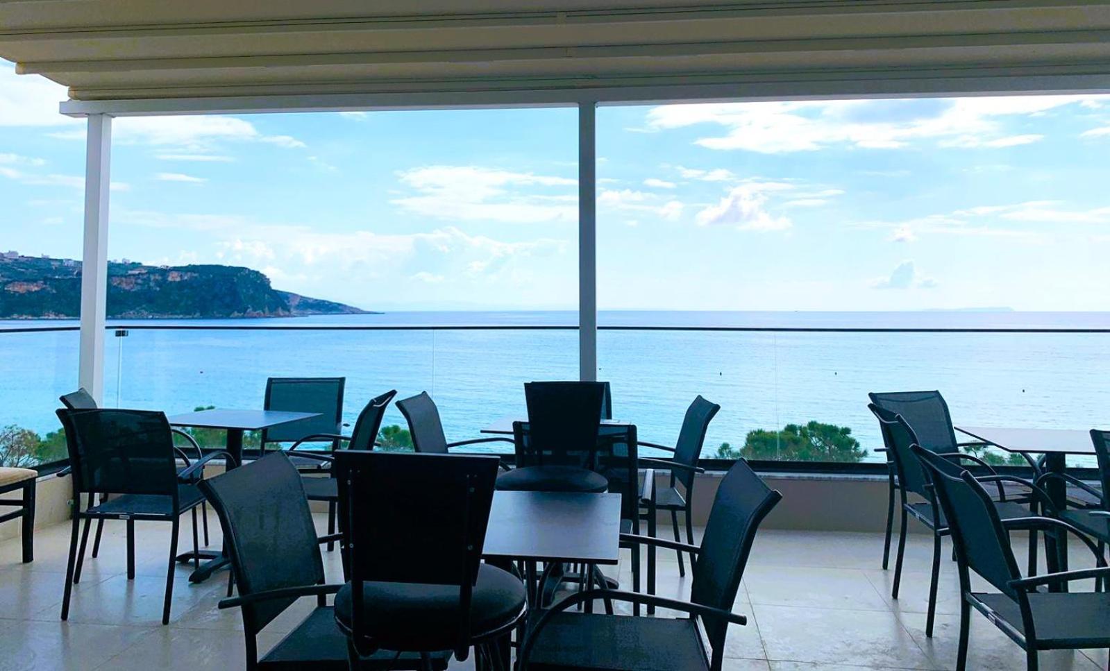 Mateo Hostel Himare Exterior photo